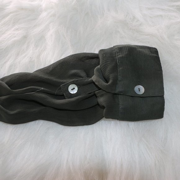 "About a Girl" Sheer Olive Green Button-Down Shirt - Size Small - Picture 8 of 11